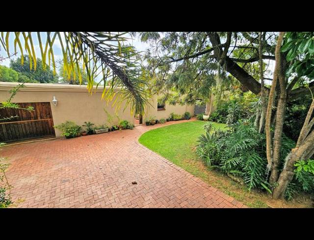 5 BEDROOM HOUSE FOR SALE IN ELARDUSPARK